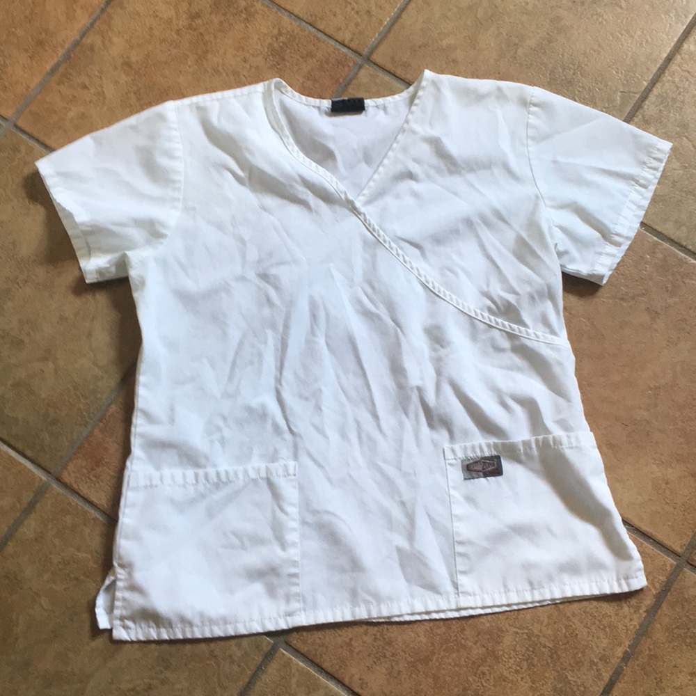 Scrub top